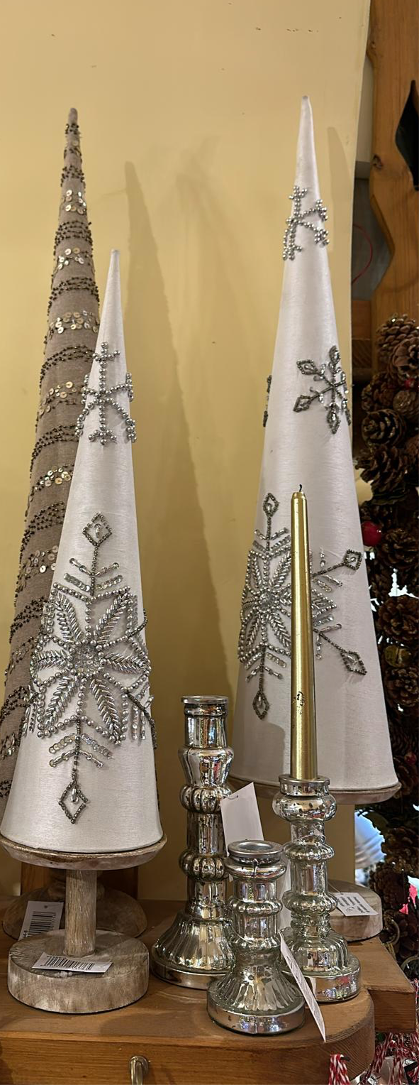 Pareja de abetos de madera