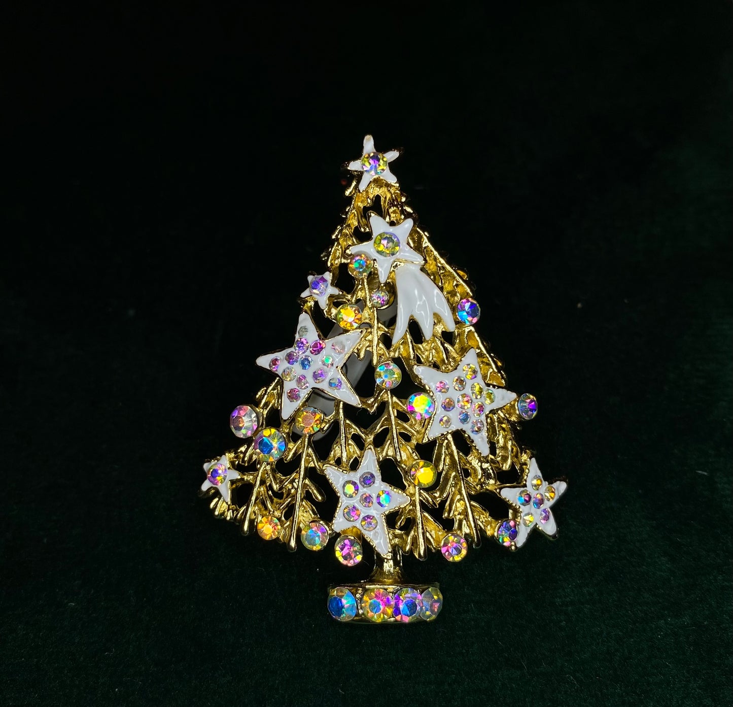 Gold and White Spruce Brooch