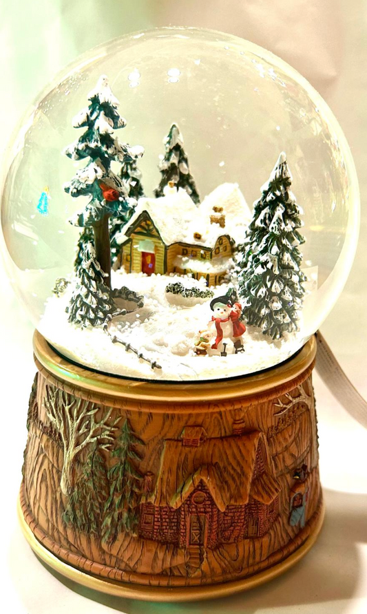 Sfera di neve Casetta Innevata